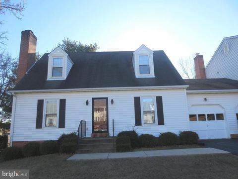 552 Tiffany Ct, Warrenton, VA 20186 photo 2