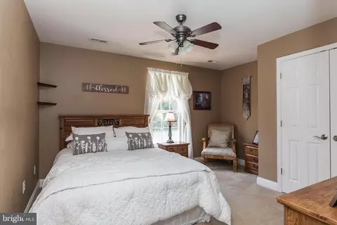 5603 Old Bust Head Rd, Broad Run, VA 20137 photo 23
