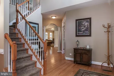 5603 Old Bust Head Rd, Broad Run, VA 20137 photo 5