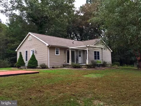 1468 Eastham Rd, Bumpass, VA 23024 photo 2