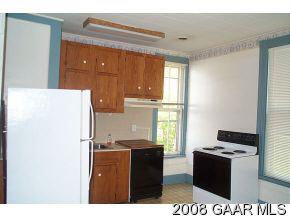 657 Pine Ave, Waynesboro, VA 22980 photo 6