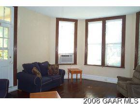 657 Pine Ave, Waynesboro, VA 22980 photo 4