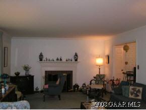 2059 Rhoades Dr, Waynesboro, VA 22980 photo 5