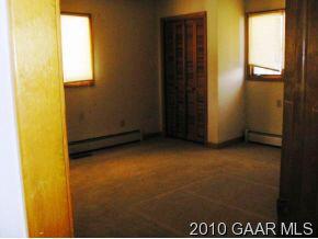2000 Hampton Dr, Waynesboro, VA 22980 photo 9
