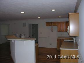 72 Meriwether Cir, Stuarts Draft, VA 24477 photo 3