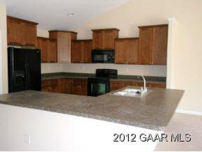 72 Lofty Cir, Stuarts Draft, VA 24477 photo 2