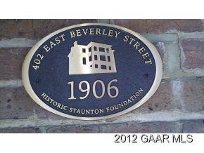 402 E Beverley St, Staunton, VA 24401 photo 3