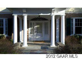 402 E Beverley St, Staunton, VA 24401 photo 2