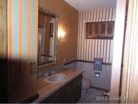 515 Cherry Ave, Waynesboro, VA 22980 photo 9