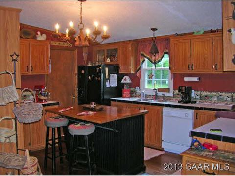34 Memory Ln, Stuarts Draft, VA 24477 photo 4