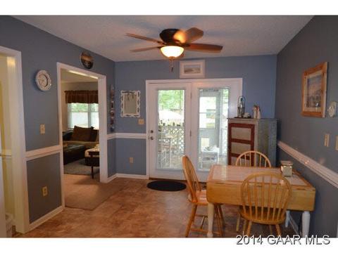 145 Cooper Dr, Stuarts Draft, VA 24477 photo 9