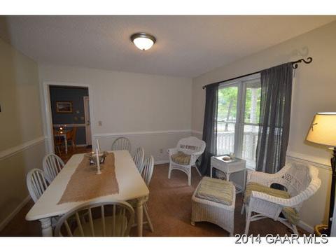 145 Cooper Dr, Stuarts Draft, VA 24477 photo 5