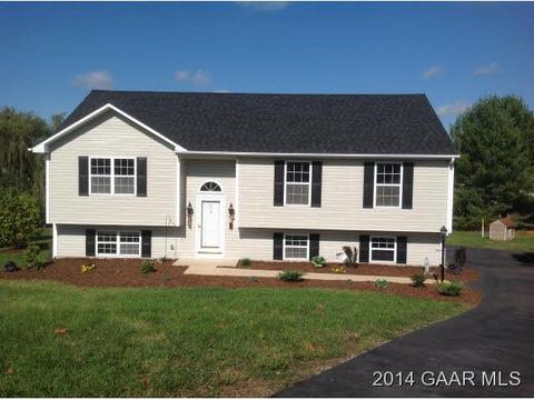 53 Wolf Trap Cir, Stuarts Draft, VA 24477 photo 1