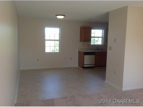 53 Wolf Trap Cir, Stuarts Draft, VA 24477 photo 7