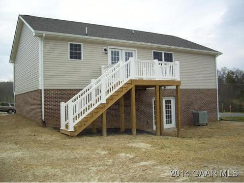 12 Upland Ct, Stuarts Draft, VA 24477 photo 2