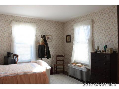 205 Maple Ave, Waynesboro, VA 22980 photo 15