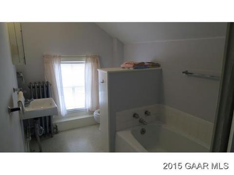 205 Maple Ave, Waynesboro, VA 22980 photo 19