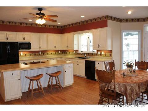 40 Sandy Ct, Stuarts Draft, VA 24477 photo 4