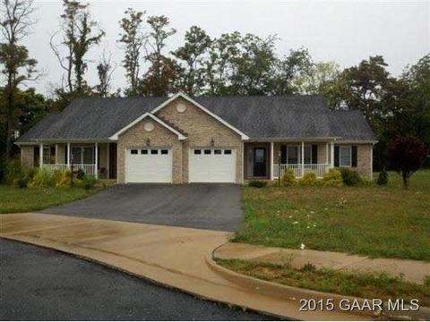 40 Meriwether Cir, Stuarts Draft, VA 24477 photo 1