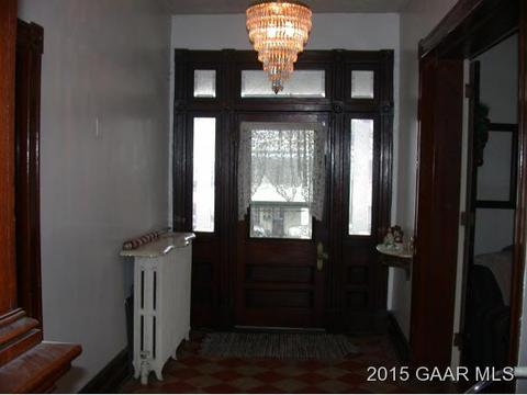 214 E Beverley St, Staunton, VA 24401 photo 8