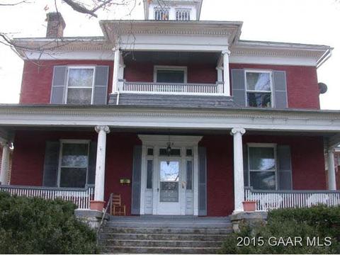 214 E Beverley St, Staunton, VA 24401 photo 3