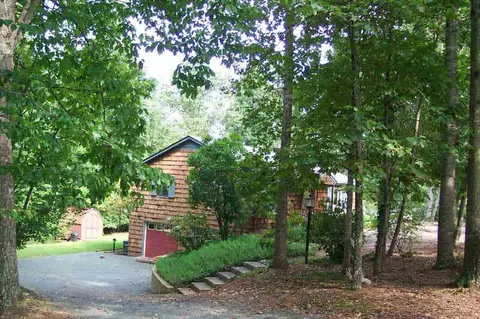 320 Jefferson Dr, Lake Monticello, VA 22963 photo 1