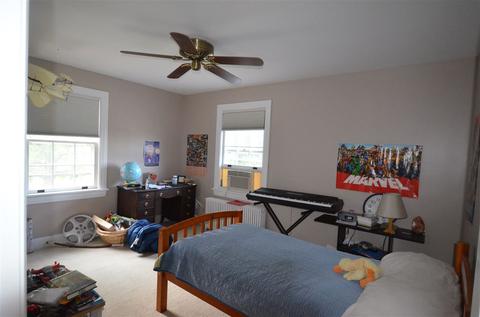 409 Pine Ave, Waynesboro, VA 22980 photo 12