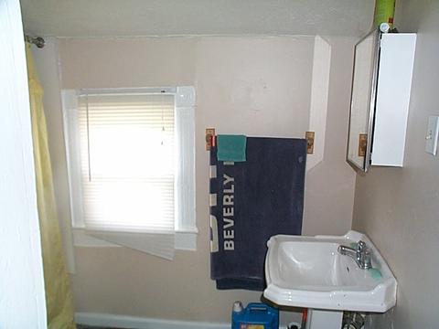 545 Arch Ave, Waynesboro, VA 22980 photo 9