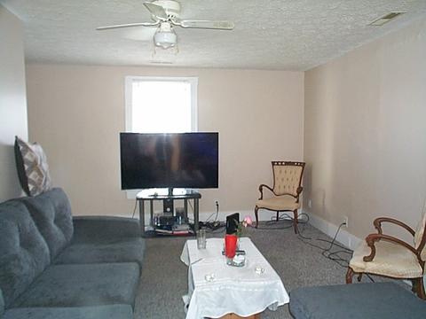 545 Arch Ave, Waynesboro, VA 22980 photo 7