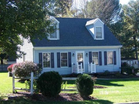108 Iris Dr, Waynesboro, VA 22980 photo 1