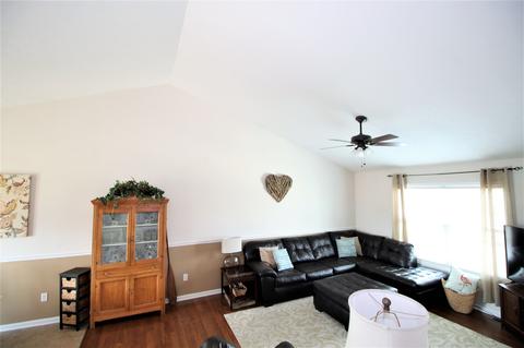 3107 Declaration Dr, Broadway, VA 22815 photo 4