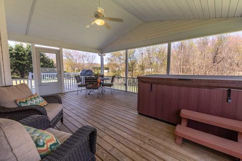 58 Jester Ct, Stuarts Draft, VA 24477 photo 6