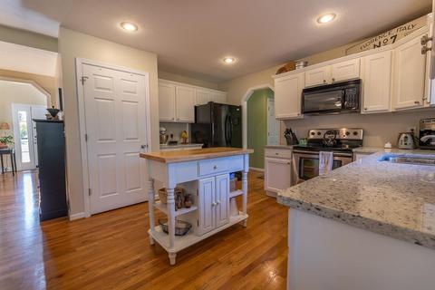 58 Jester Ct, Stuarts Draft, VA 24477 photo 16
