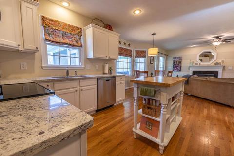 58 Jester Ct, Stuarts Draft, VA 24477 photo 15