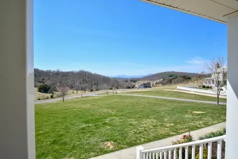 140 Koogler Trl, Raphine, VA 24472 photo 5