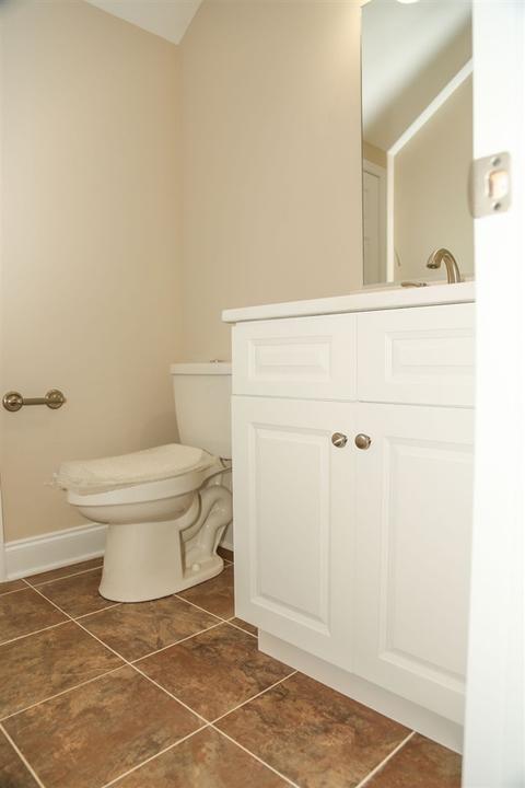 79 Bowmans Run Dr, Stuarts Draft, VA 24477 photo 8