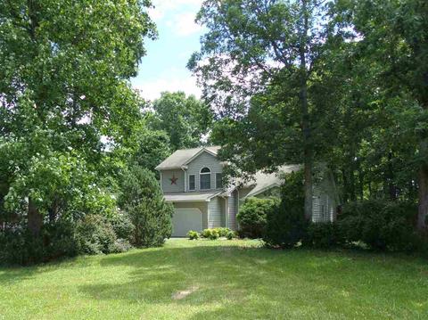 344 Cooper Dr, Stuarts Draft, VA 24477 photo 1