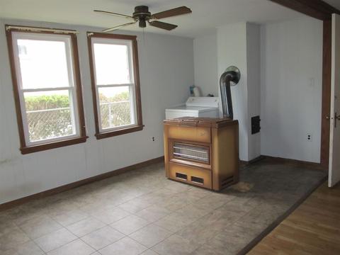 8 Flory Ave, Stuarts Draft, VA 24477 photo 21
