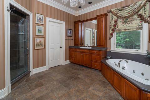 370 Spring Run Ln, Raphine, VA 24472 photo 13