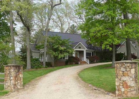 188 Wind River Dr, Rockbridge Baths, VA 24473 photo 2