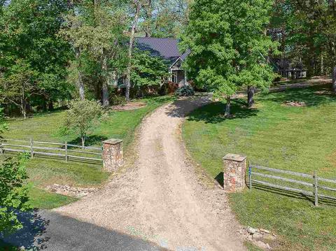 188 Wind River Dr, Rockbridge Baths, VA 24473 photo 3