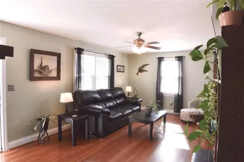 551 Draft Ave, Stuarts Draft, VA 24477 photo 5