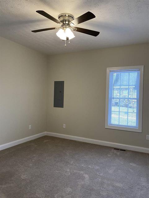 9 Gemstone Dr, Stuarts Draft, VA 24477 photo 8