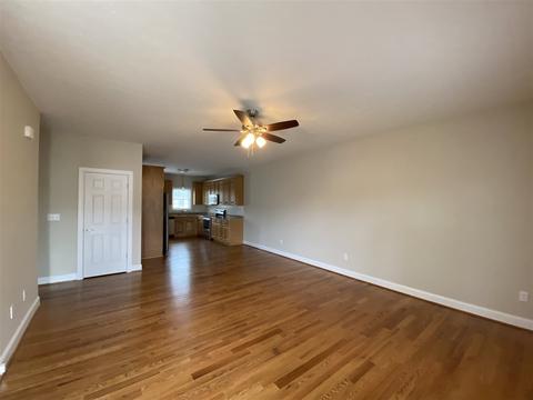 9 Gemstone Dr, Stuarts Draft, VA 24477 photo 2