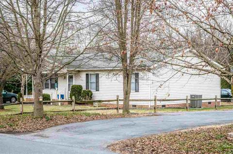 505 E Riverside Dr, Bridgewater, VA 22812 photo 1