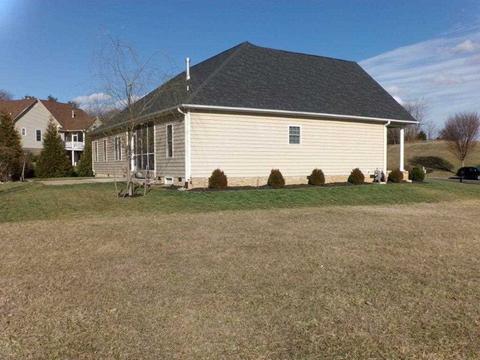 108 Compass Dr, Waynesboro, VA 22980 photo 5