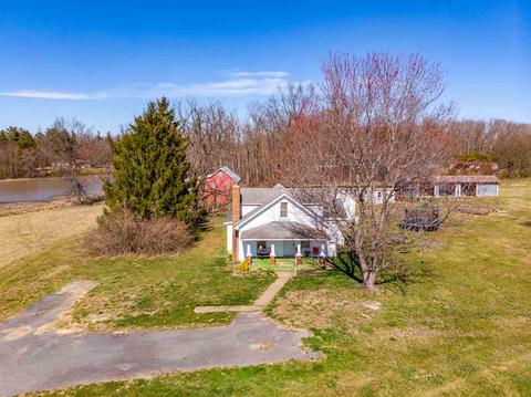 3159 Lyndhurst Rd, Stuarts Draft, VA 24477 photo 1