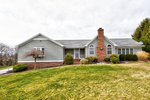 148 Eakle Rd, Staunton, VA 24401 photo 1