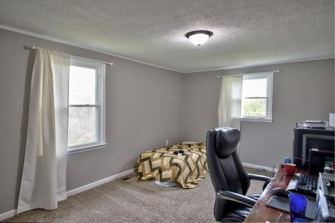 1845 E Main St, Waynesboro, VA 22980 photo 5