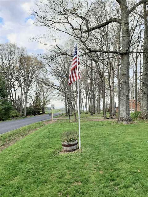 1504 Old Providence Rd, Raphine, VA 24472 photo 8